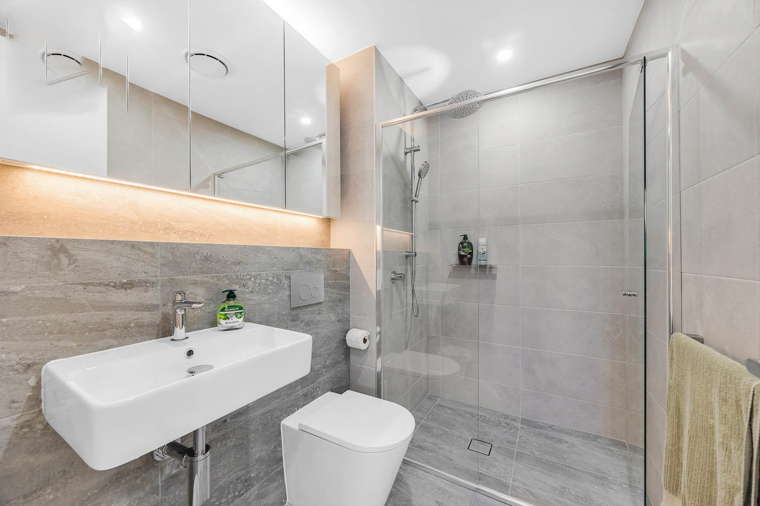 Lane Cove 4 Bedroom Townhouse Longueville Road LC48-Sydney short term rentals