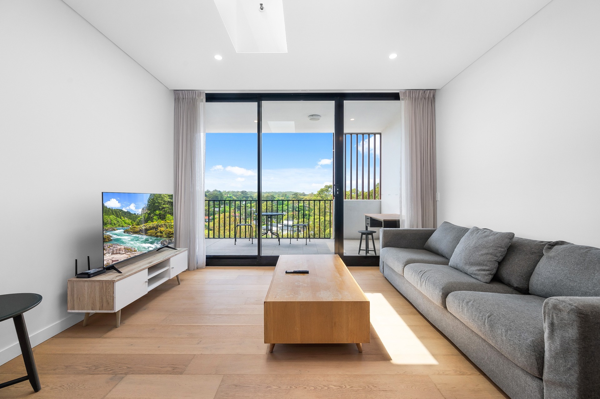 Lindfield 1 Bedroom Tryon Road LIN1606-Sydney short term rentals