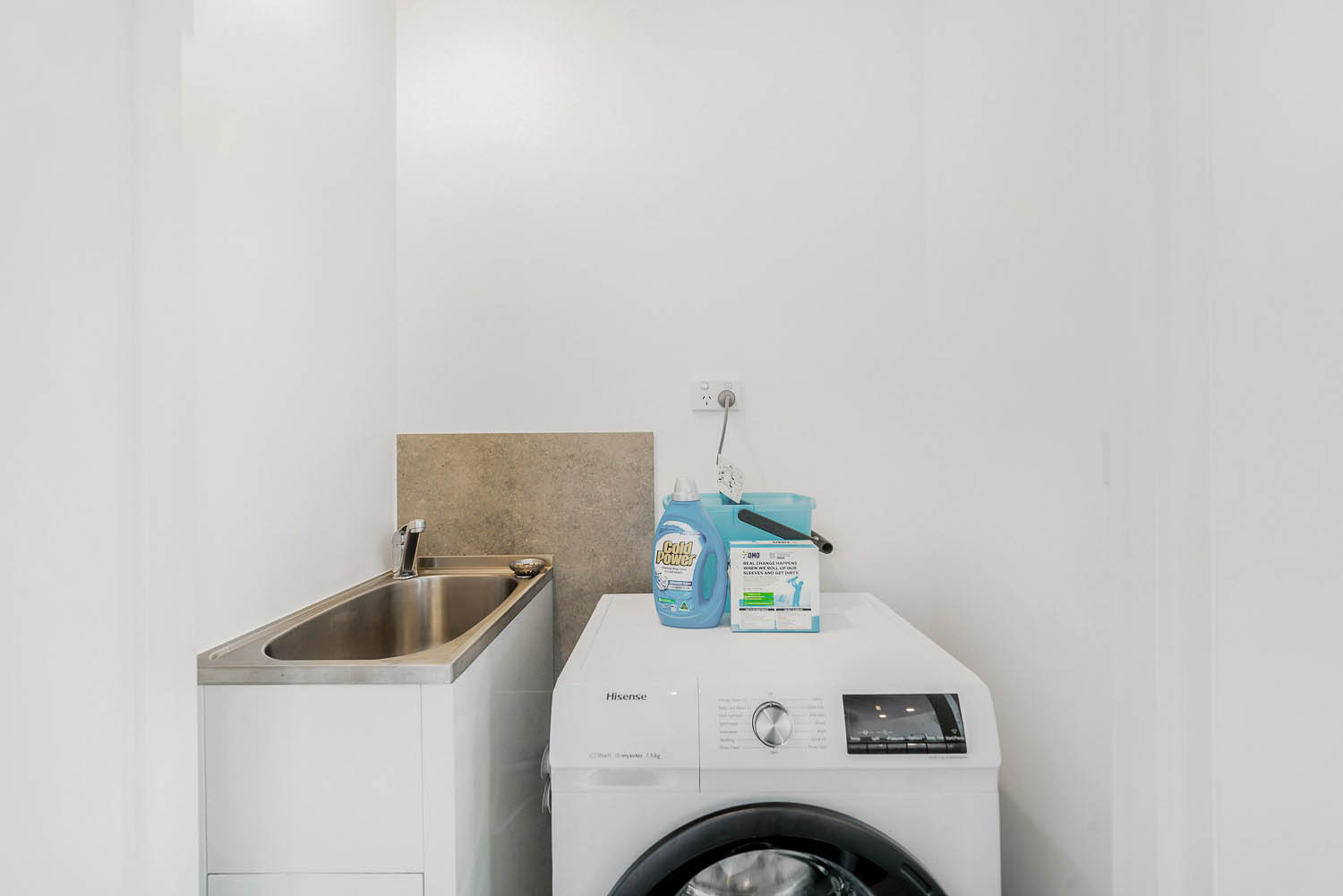 Waterloo 2 Bedroom Bourke Street WAT218-Sydney short term rentals