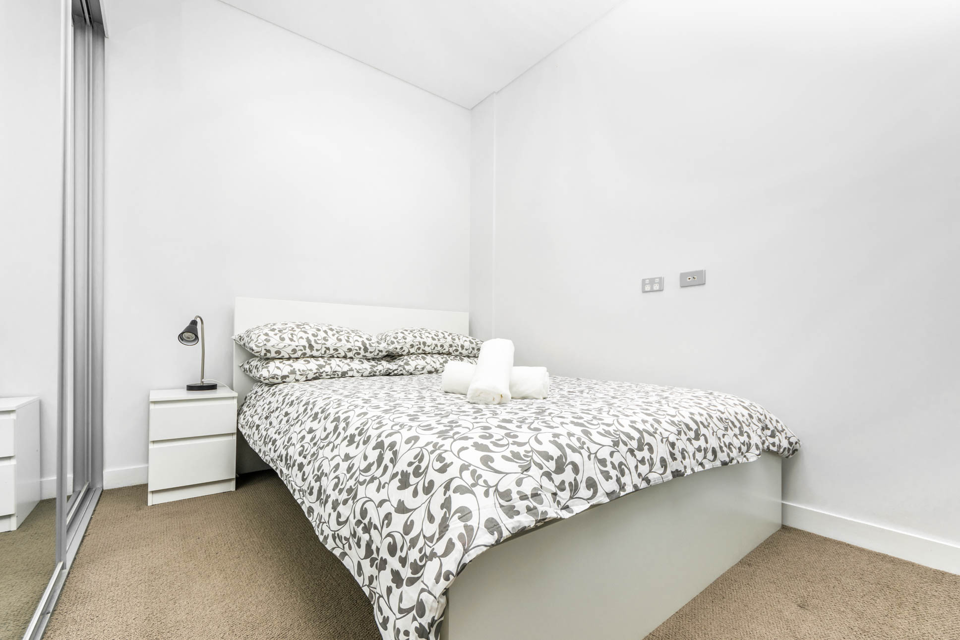 Eastwood 2 Bedroom Rowe Street EW25-Sydney short term rentals