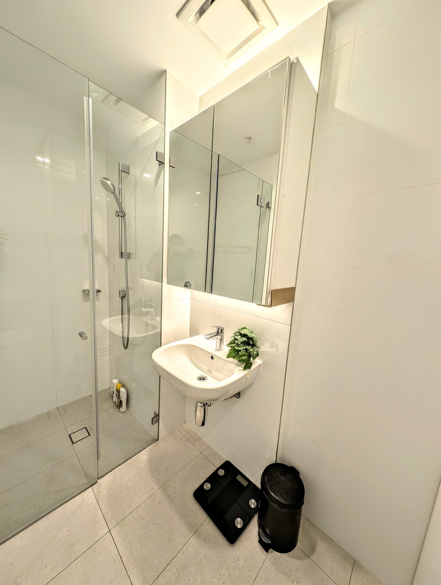 St Leonards 1 Bedroom Christie Street SL1102-Sydney short term rentals