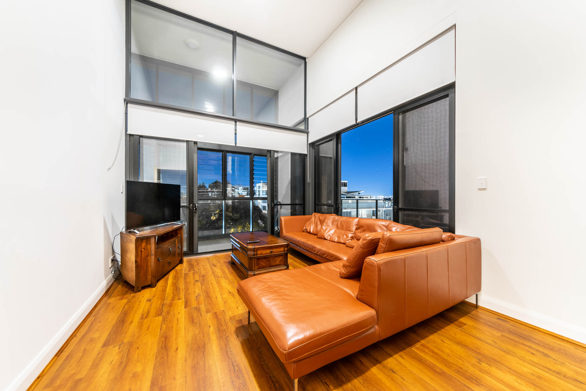 Carlton 2 Bedroom Railway Parade CAR64-Sydney short term rentals