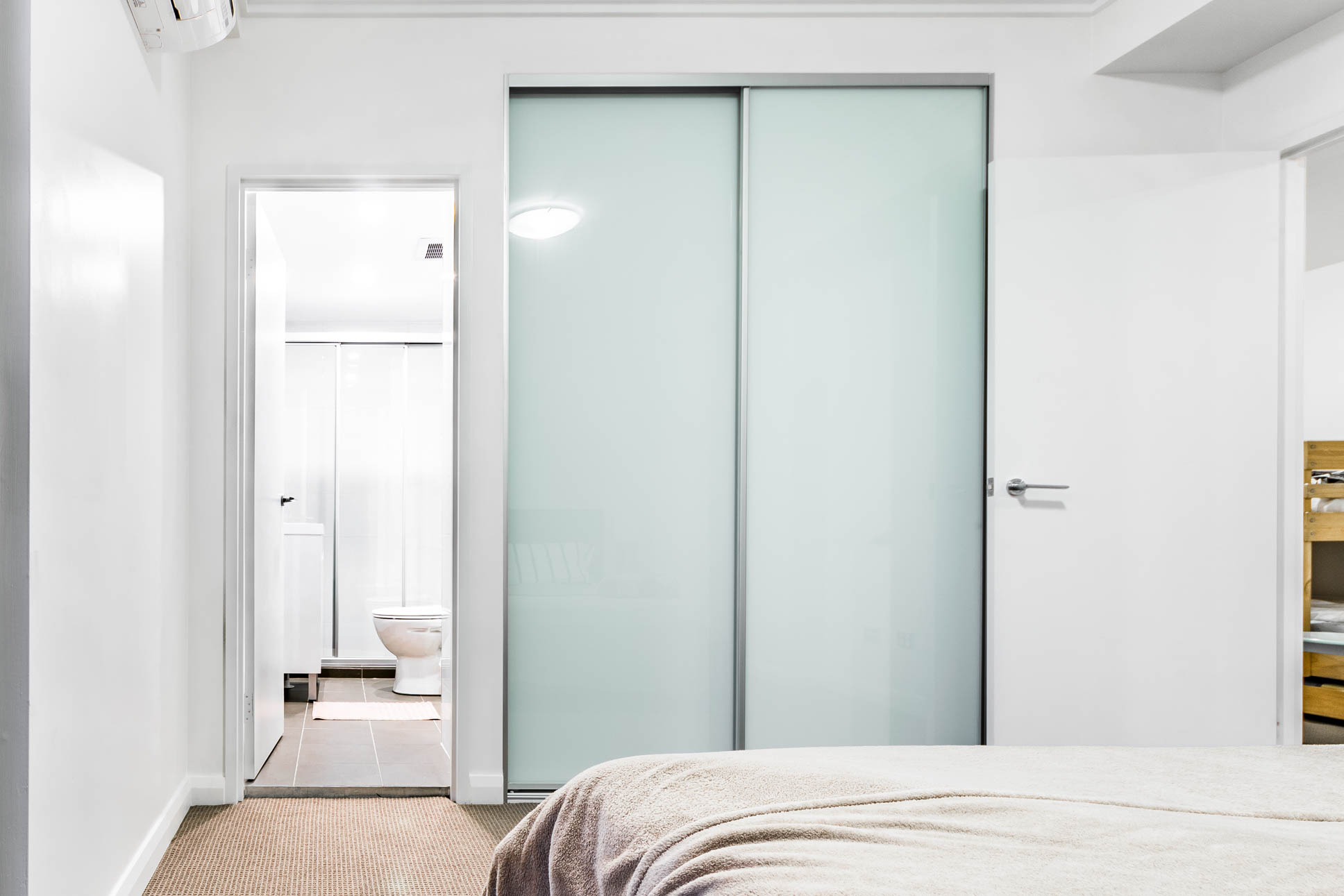 Hurstville 3 Bedroom Forest Road HUR81-Sydney short term rentals