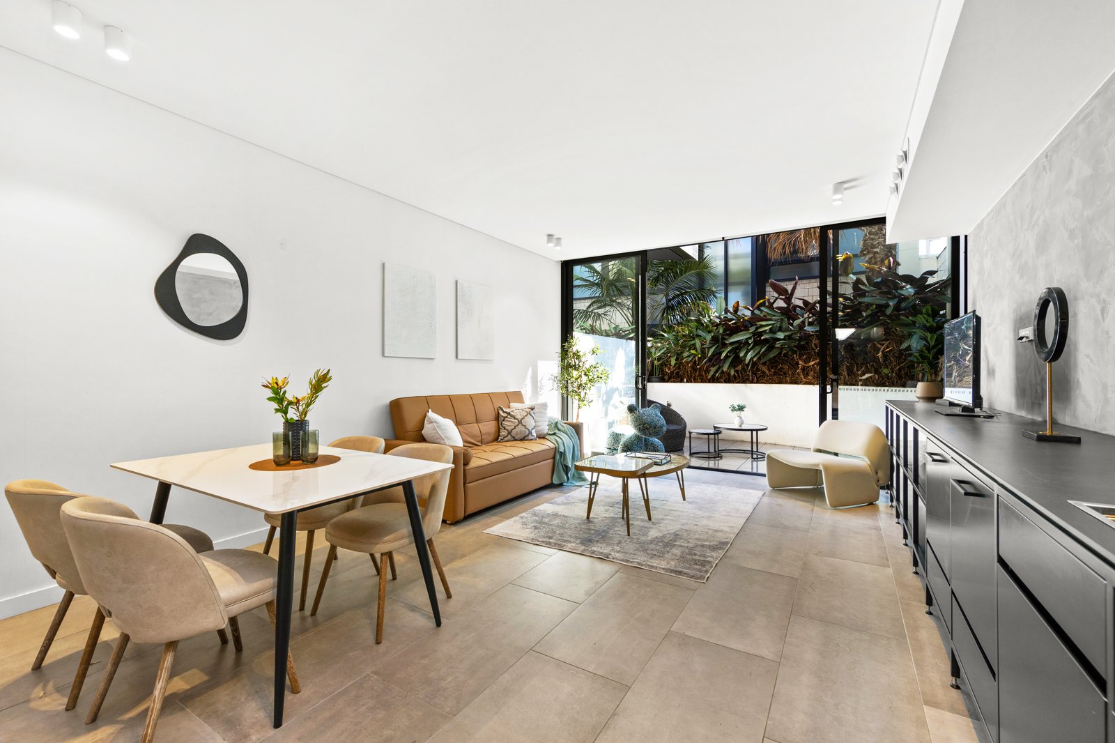 Alexandria 3 Bedroom Garden Street ALEX31-Sydney short term rentals