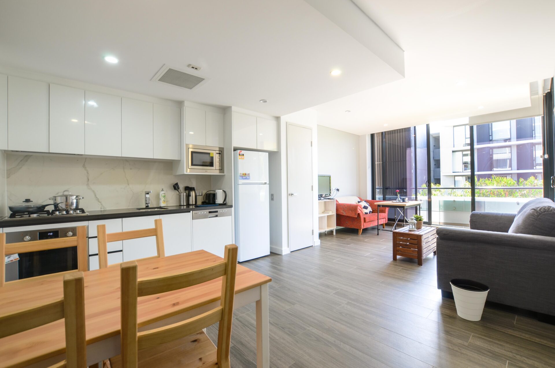 Cremorne 1 Bedroom Murdoch Street CR101 -Sydney short term rentals
