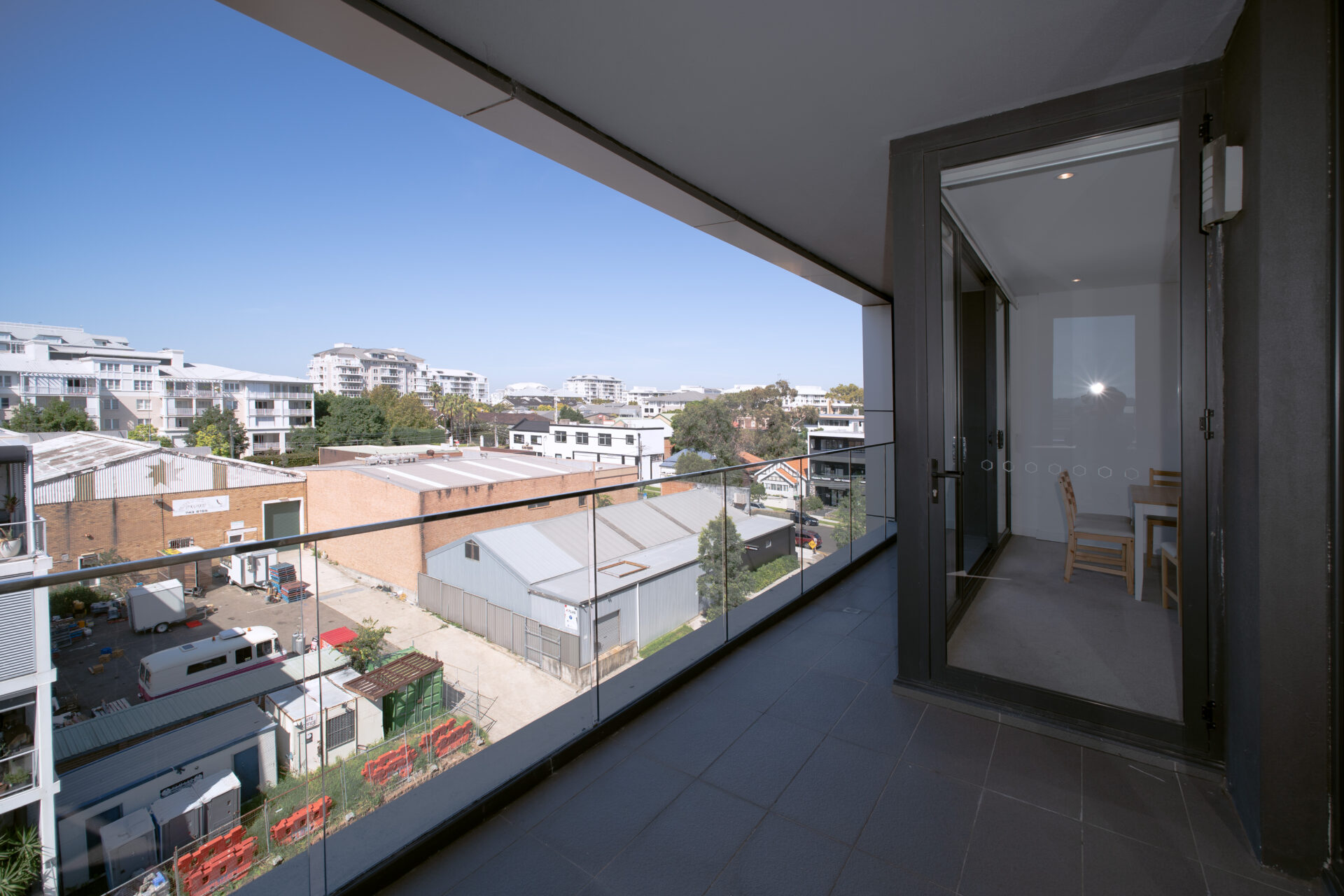 Mortlake 2 Bedroom Tennyson Road ML6-Sydney short term rentals