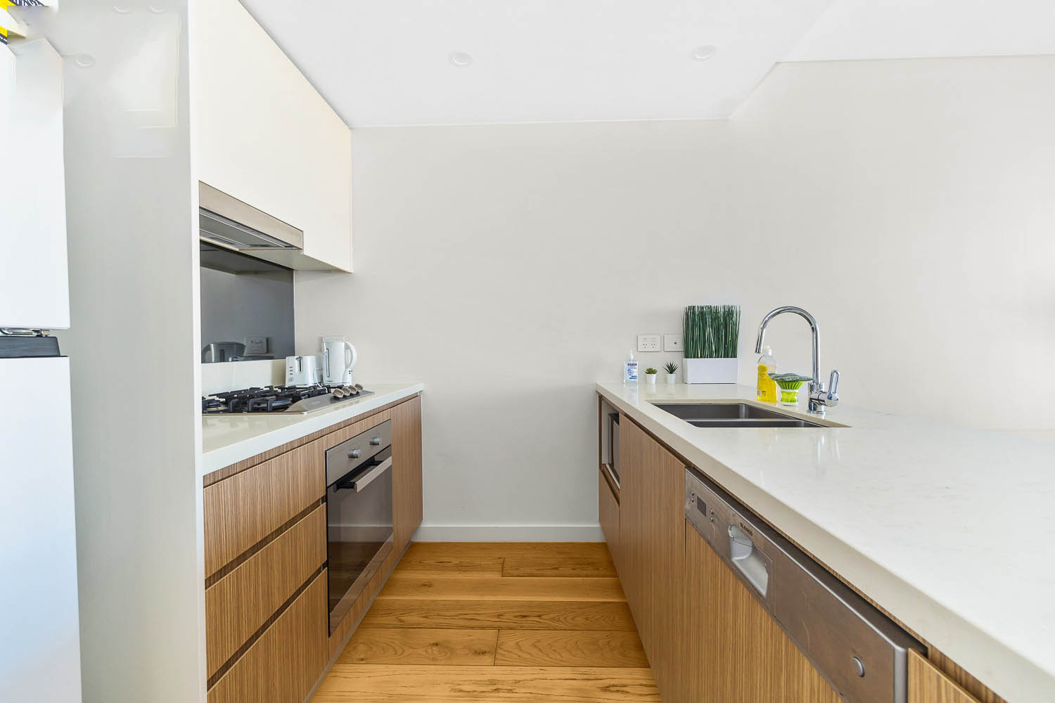 Meadowbank 1 Bedroom Bay Drive ME147-Sydney short term rentals