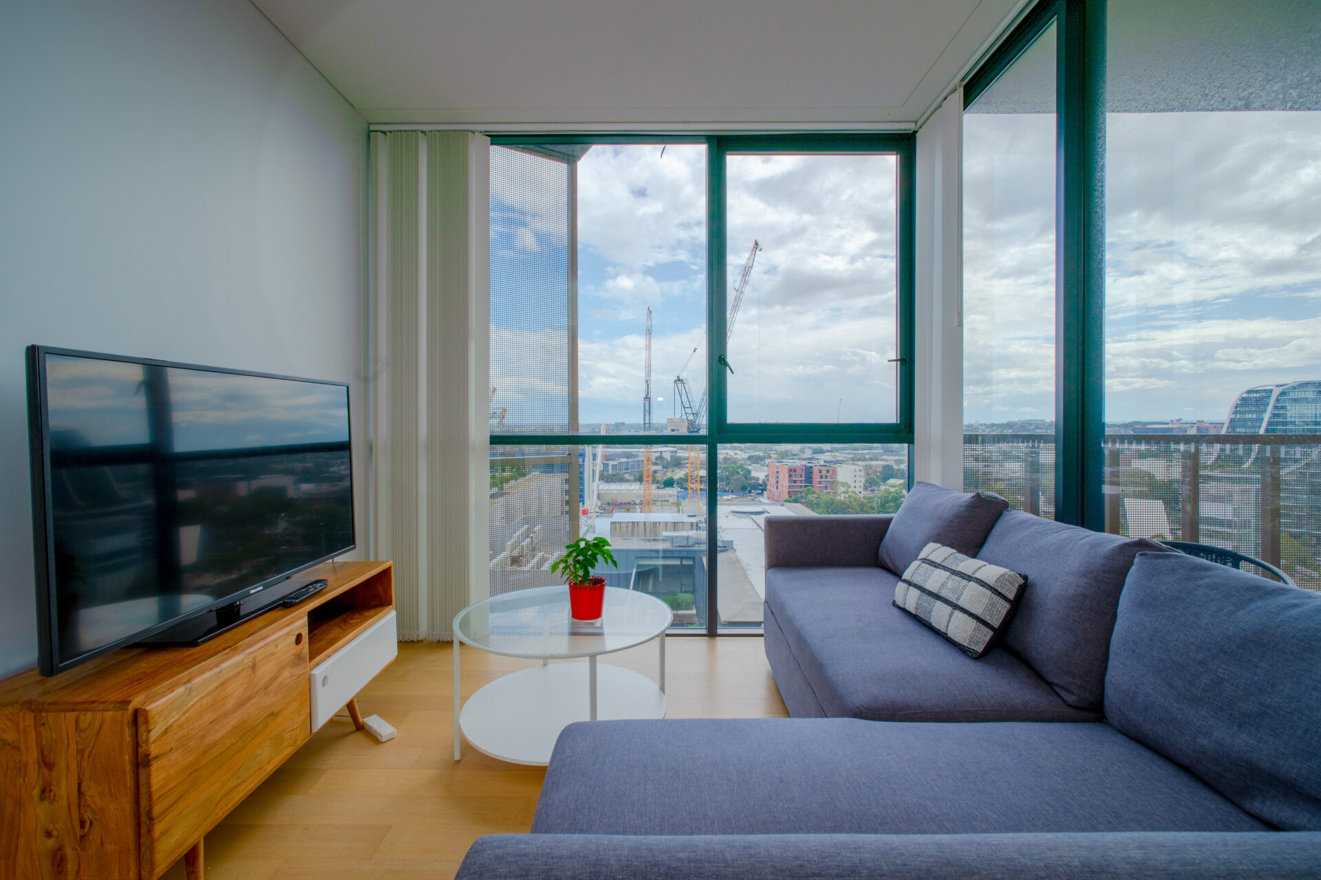 Green Square 1 Bedroom Portman Street GS1301-Sydney short term rentals