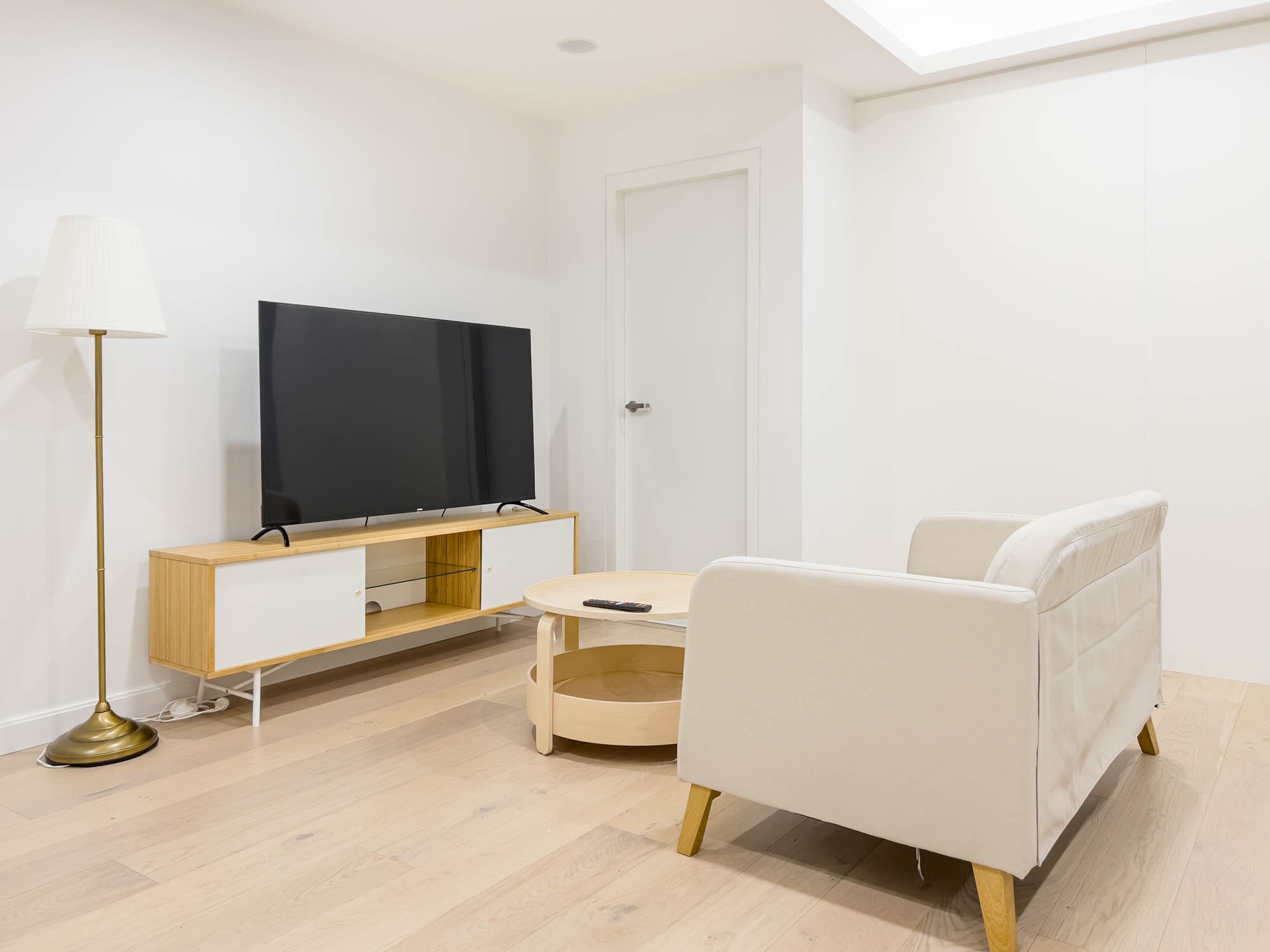 North Sydney 1 Bedroom Walker Street NS146-Sydney short term rentals