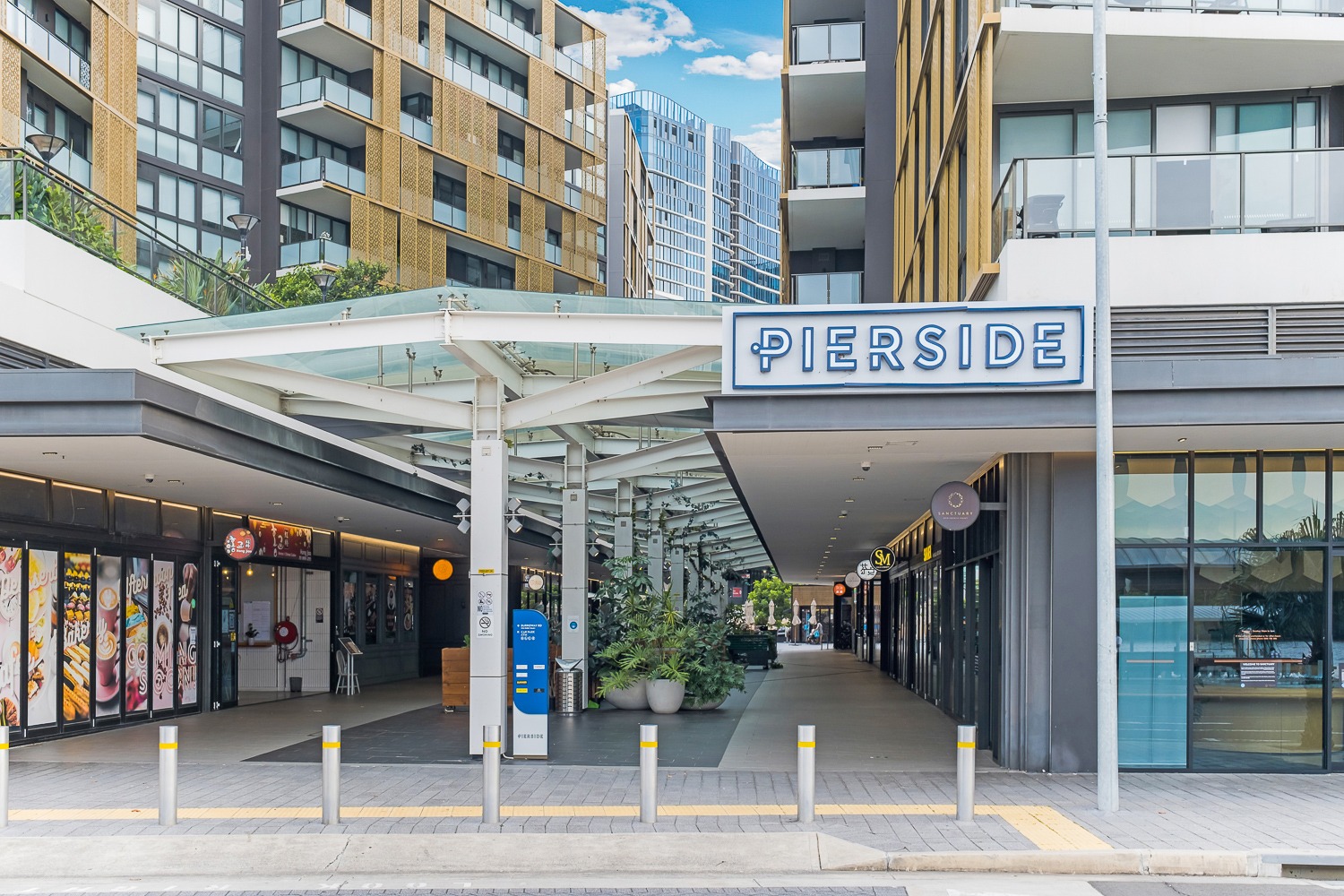 Newington 2 Bed Avenue of Europe NEW2728-Sydney short term rentals