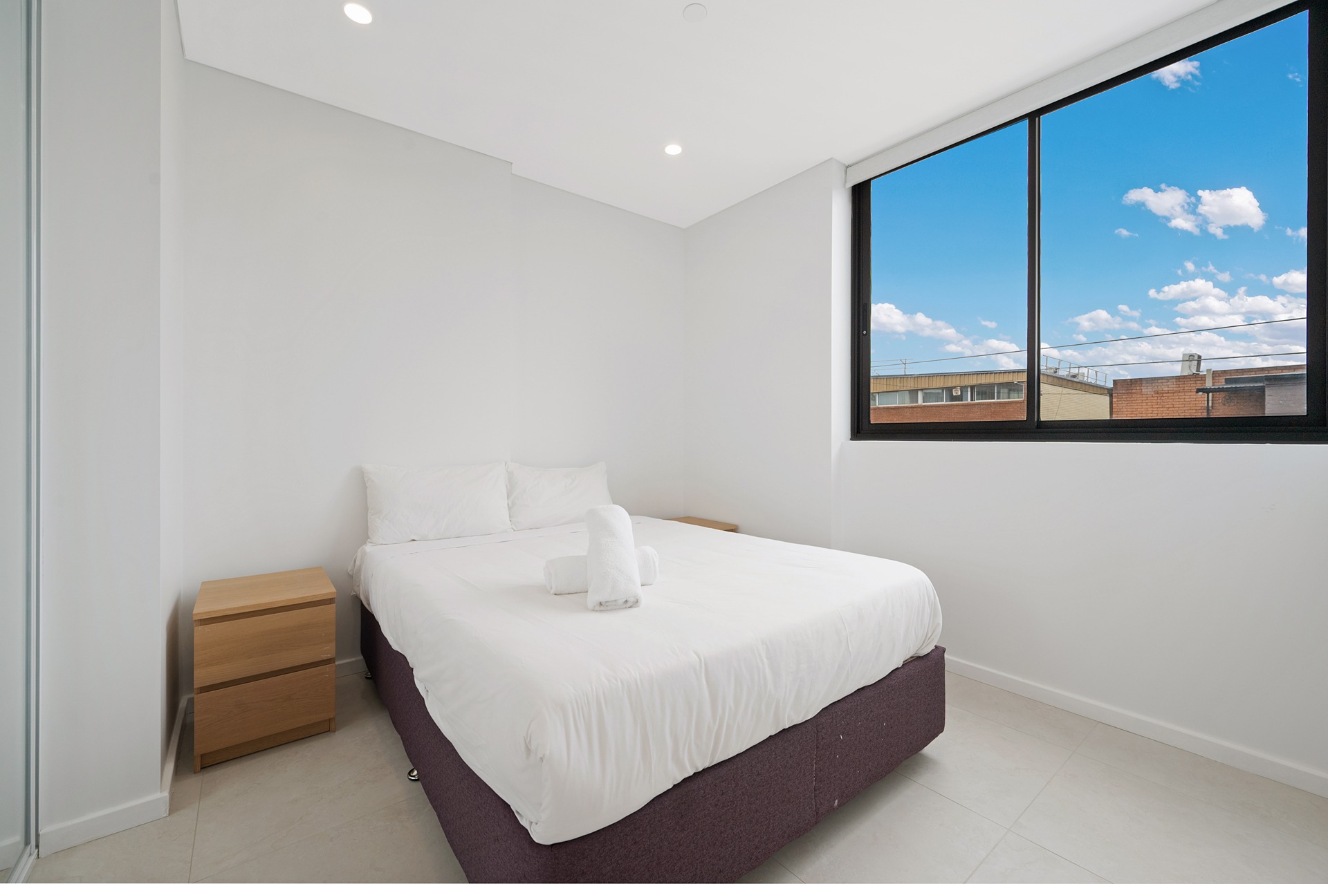Petersham 2 Bedroom West Street PSH2105-Sydney short term rentals