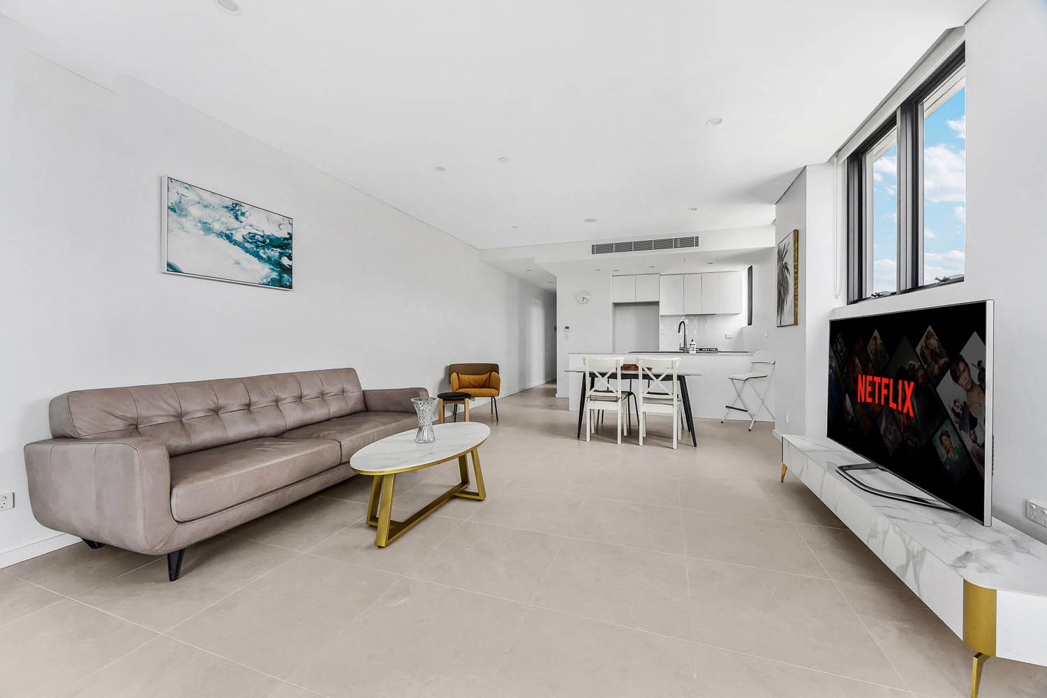 Stanmore 2 Bedroom Salisbury Road STAN2402-Sydney short term rentals