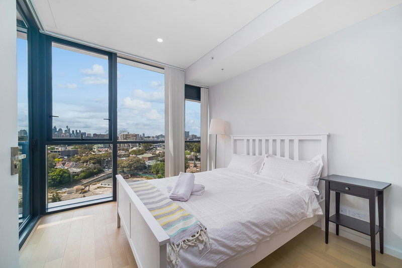 Waterloo 2 Bedroom Danks Street WAT1103-Sydney short term rentals