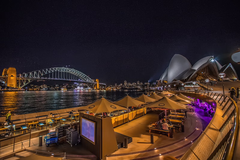 Sydney Opera House-Luna Parker
