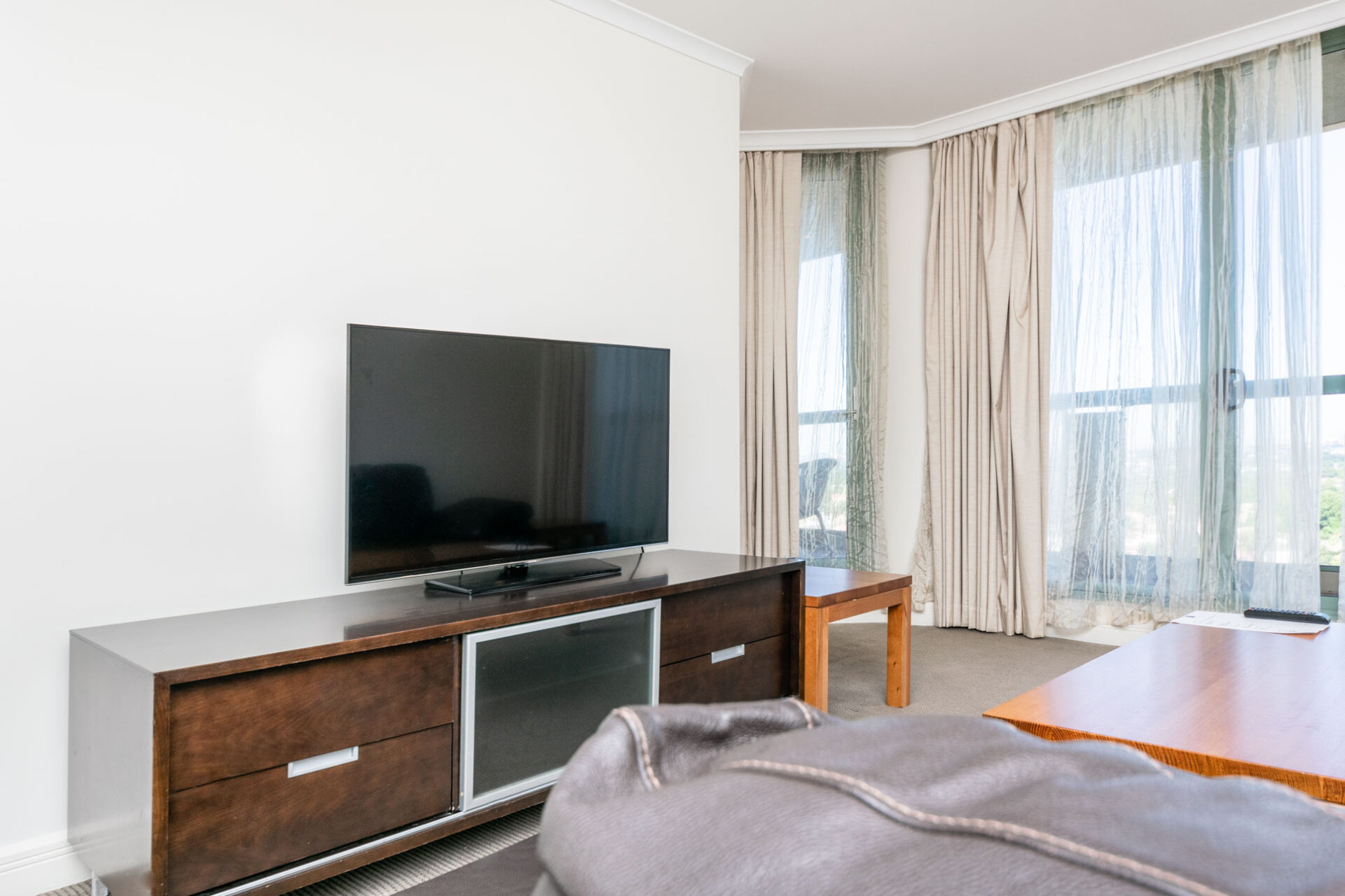 Neutral Bay 2 Bedroom Wycombe Road NB8-Sydney short term rentals