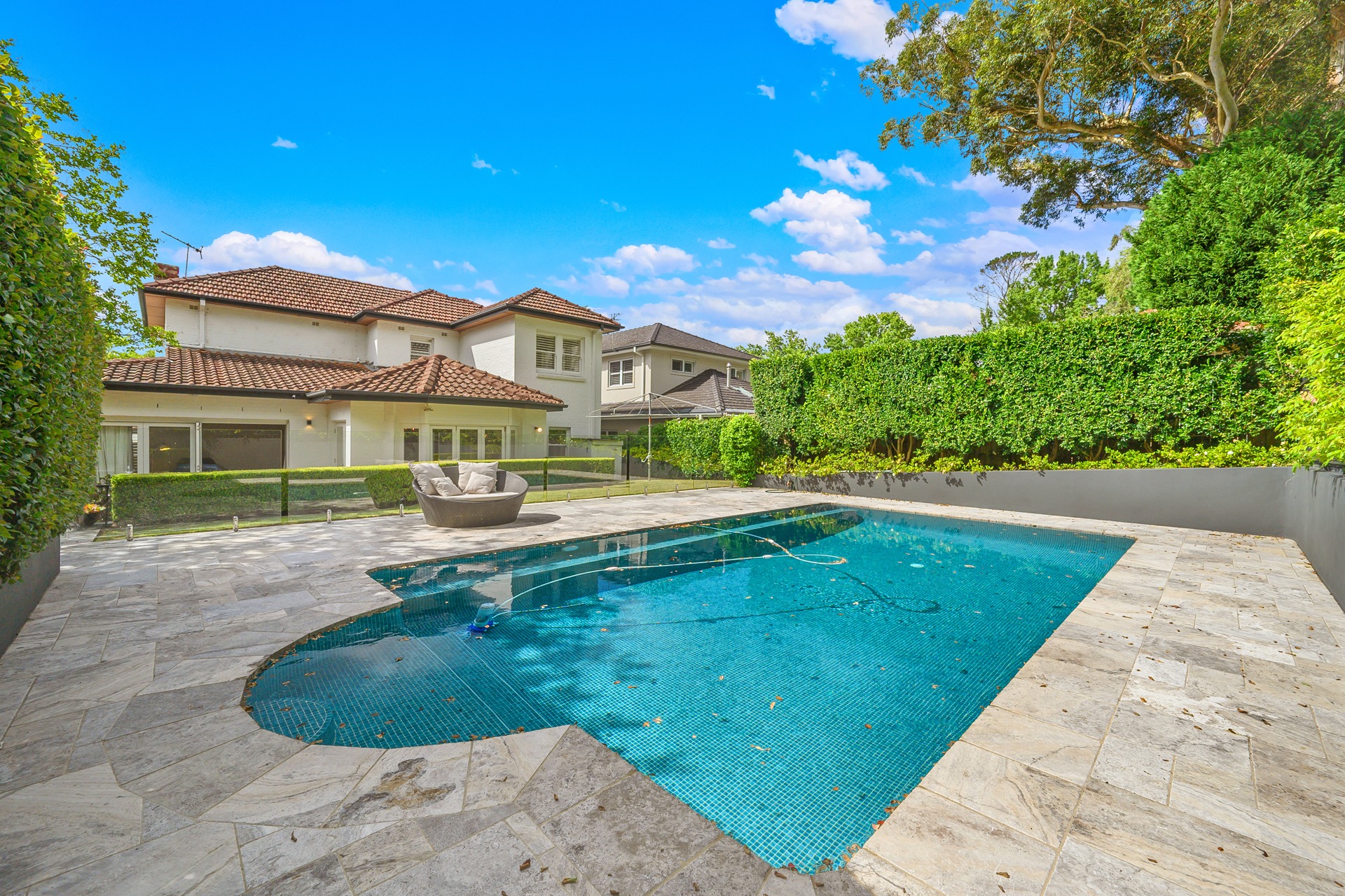 Roseville 5 Bedroom House Allison Avenue ROS53-Sydney short term rentals
