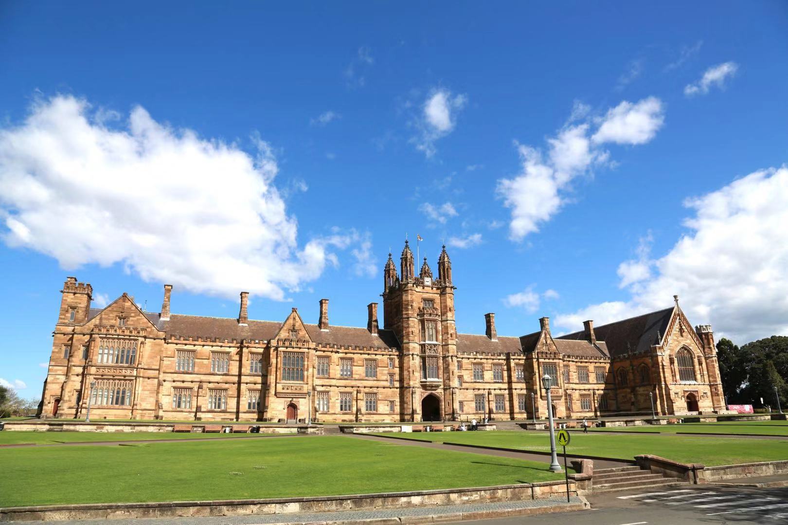 Sydney Uni-Lotus Dawnshine