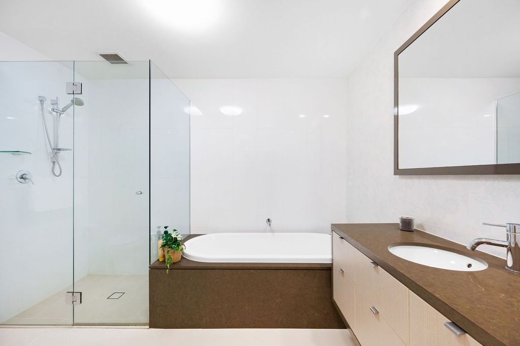 Canada Bay 2 Bedroom Peninsula Drive CB258-Sydney short term rentals