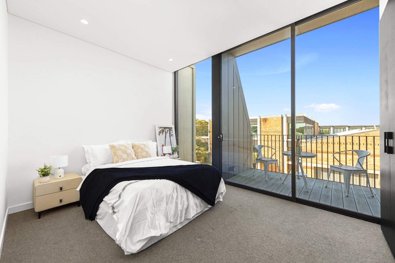 Alexandria 3 Bedroom Garden Street ALEX31-Sydney short term rentals