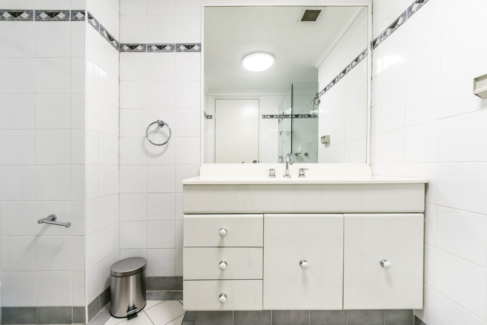 Meadowbank 2 Bedroom See Street MB48-Sydney short term rentals