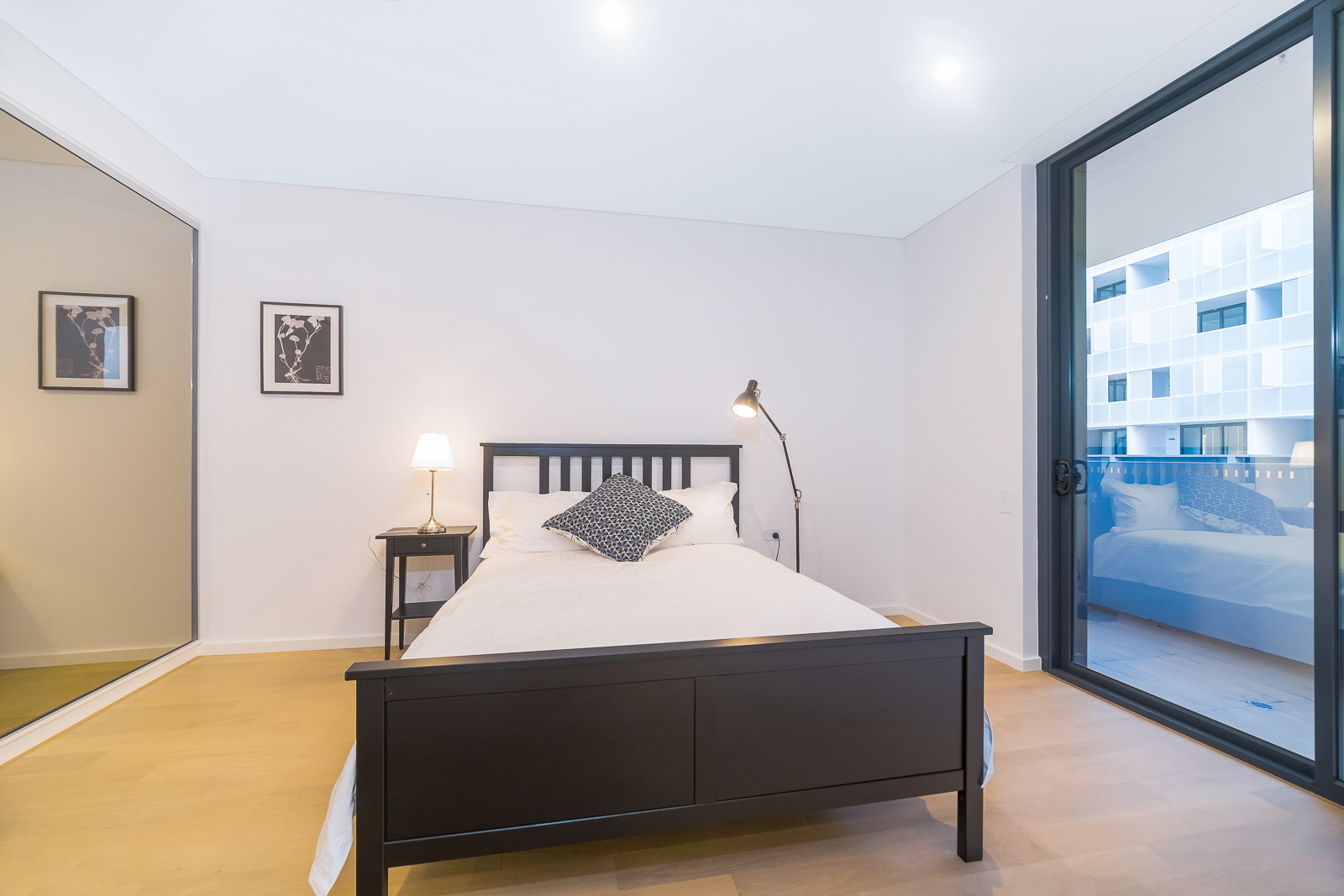 Waterloo 3 Bedroom McEvoy Street WAT309-Sydney short term rentals