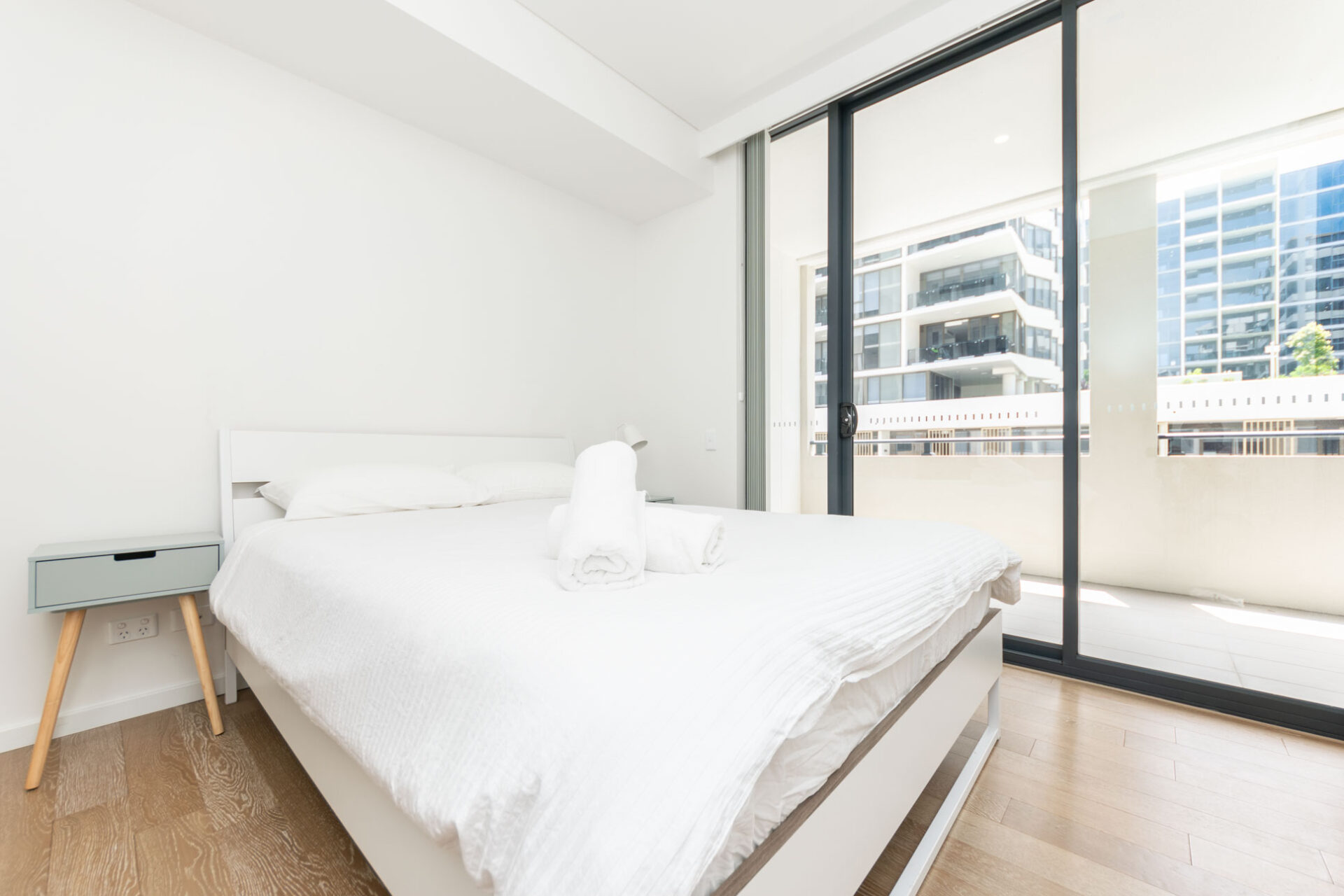 Maroubra 2 Bedroom Anzac Parade MAR7-Sydney short term rentals