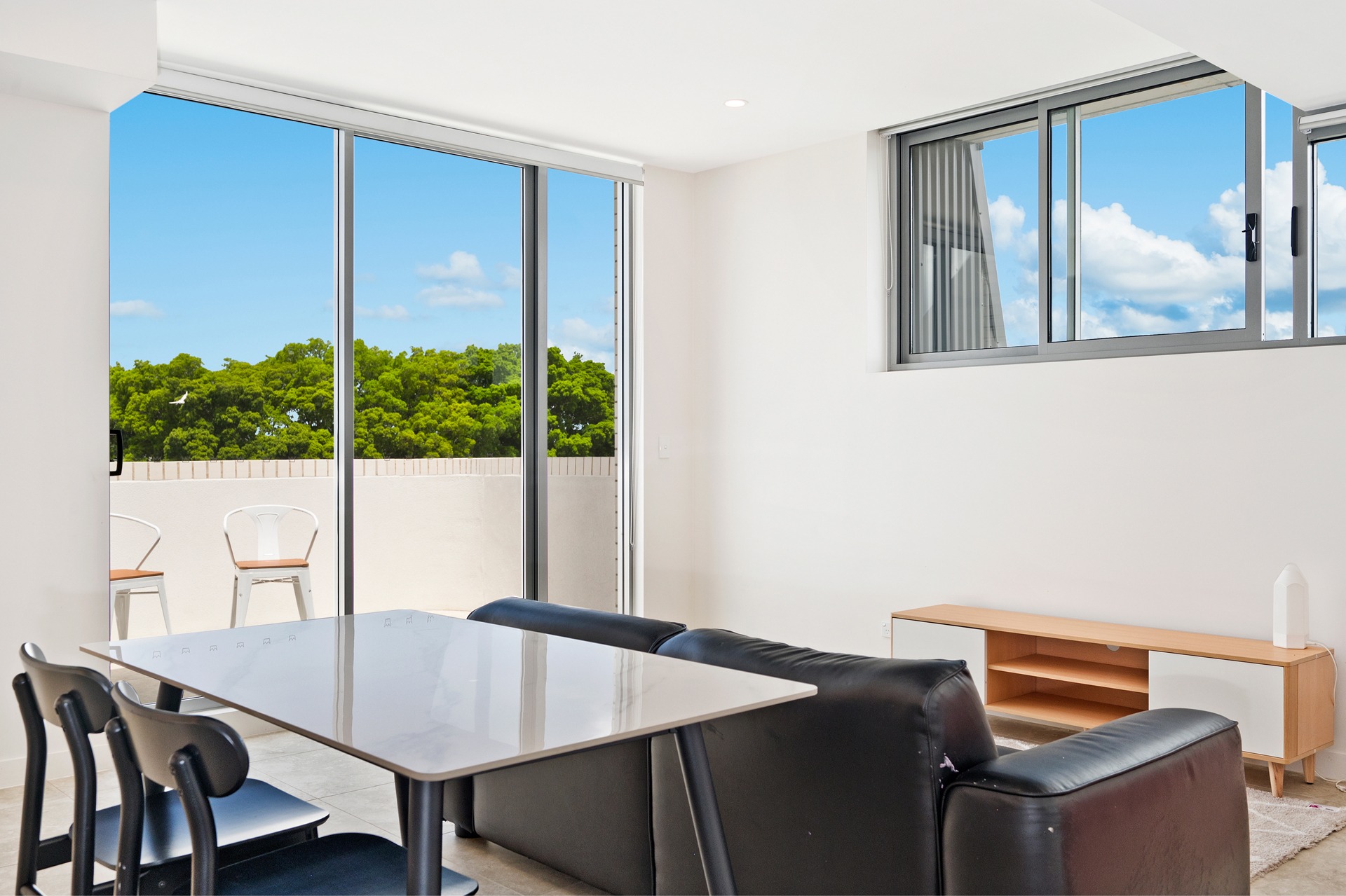 Canterbury 1 Bedroom Canterbury Road CAN1302-Sydney short term rentals