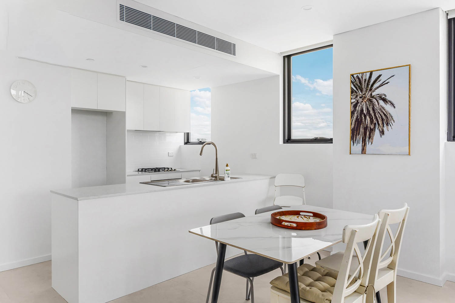 Stanmore 2 Bedroom Salisbury Road STAN2402-Sydney short term rentals