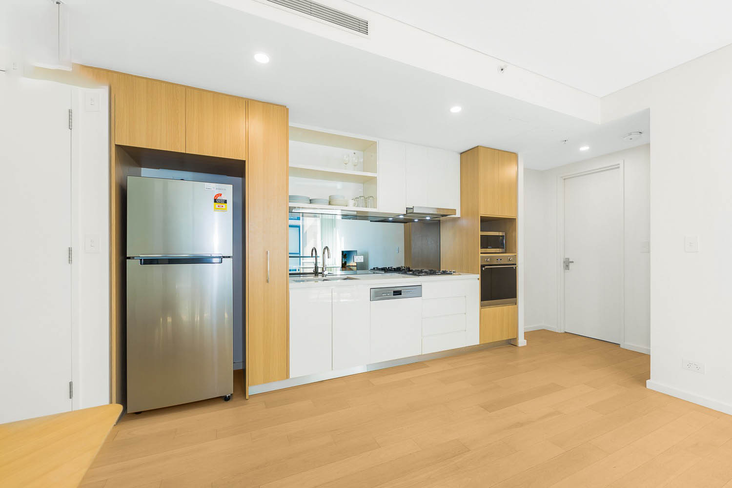 Waterloo 1 Bedroom Potter Street WAT708-Sydney short term rentals