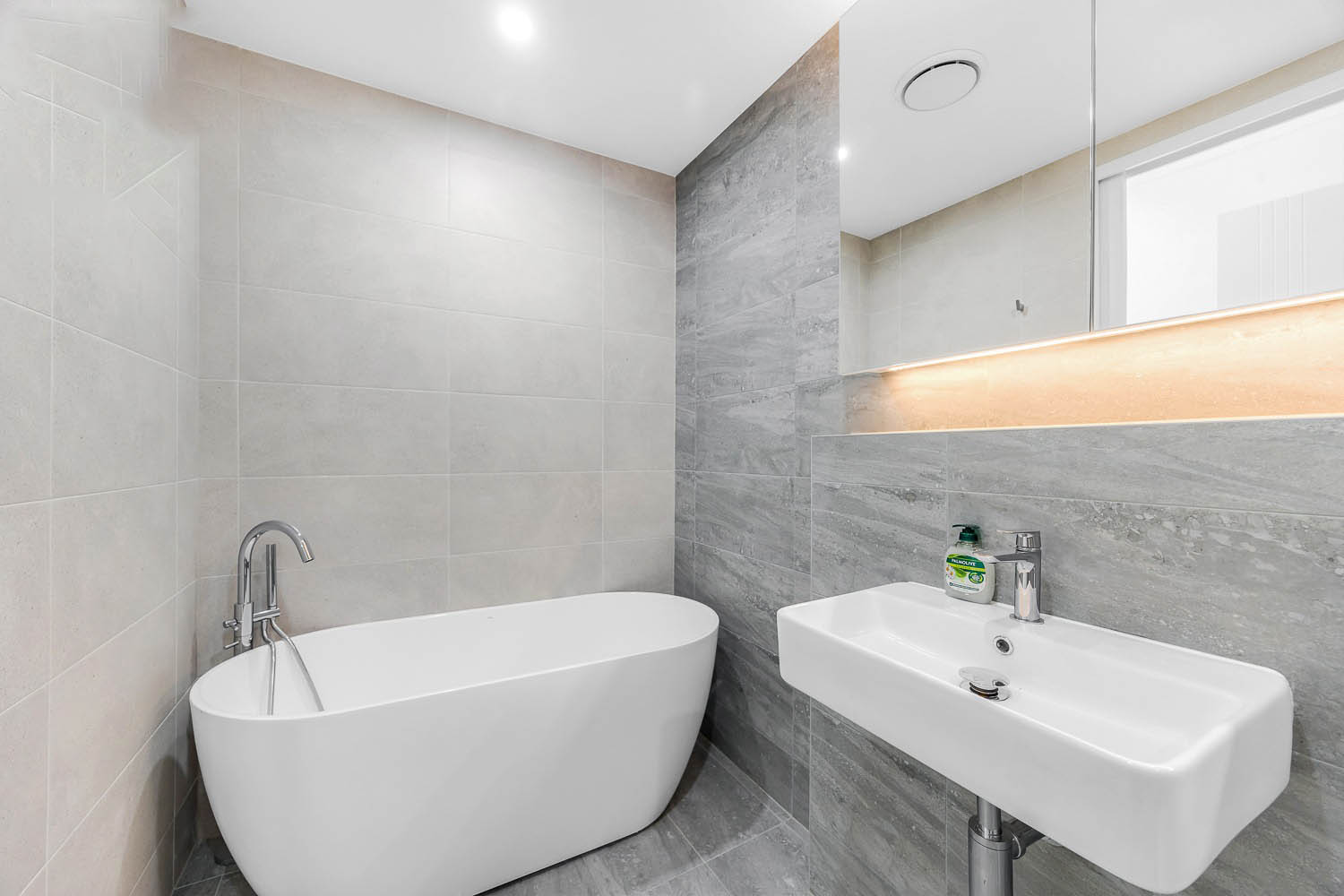 Lane Cove 4 Bedroom Townhouse Longueville Road LC48-Sydney short term rentals