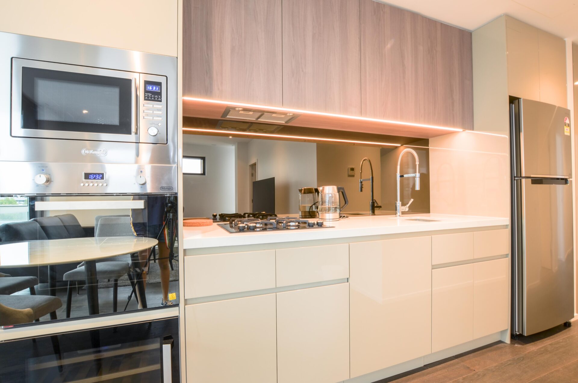 Randwick 2 Bedroom Coogee Bay Road RAN245-Sydney short term rentals