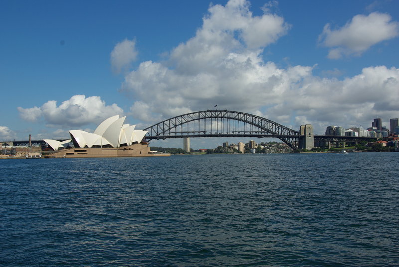 Sydney Opera House-Aurora Zhang