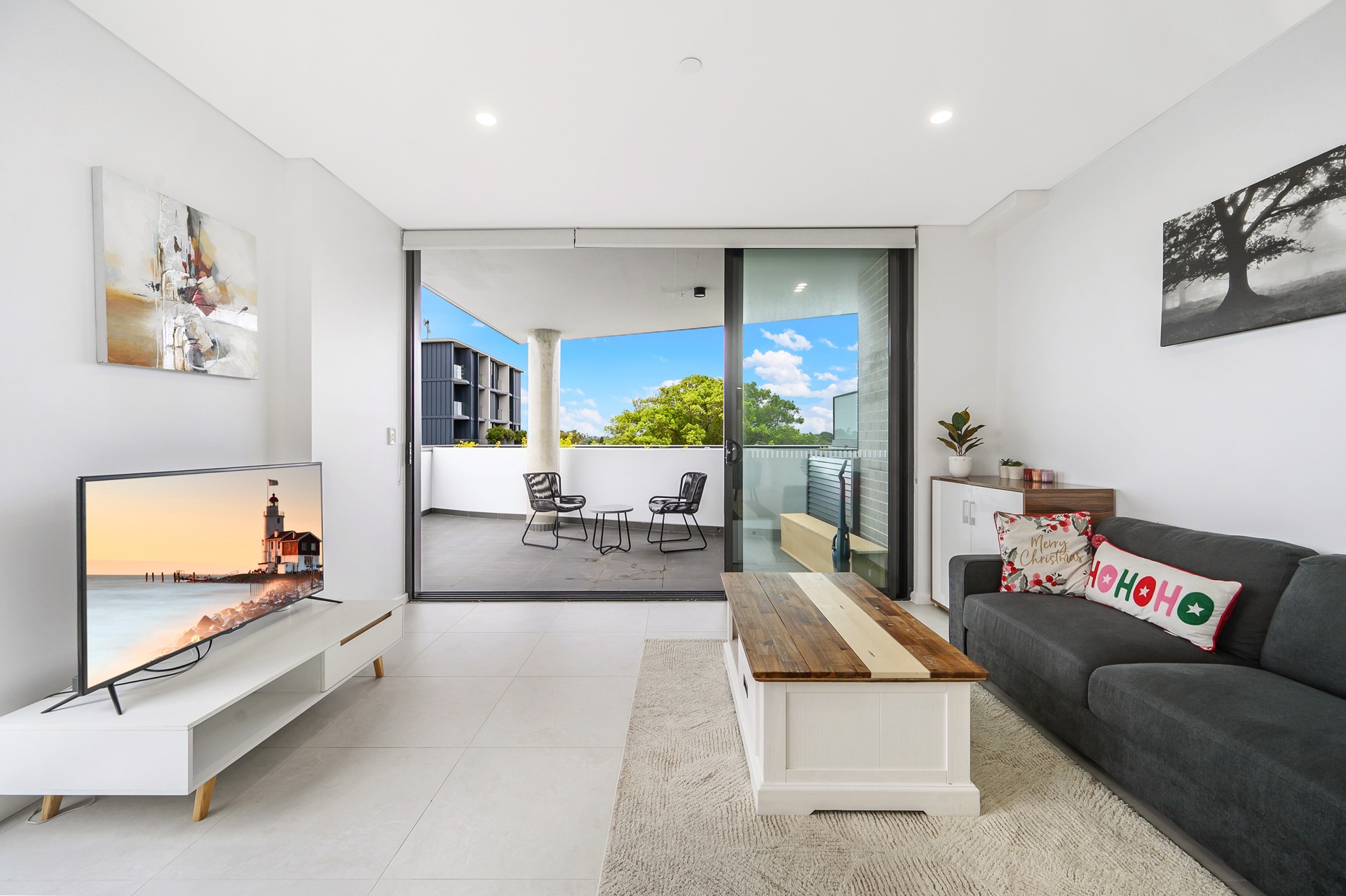 Petersham 2 Bedroom Crystal Street PSH2302-Sydney short term rentals