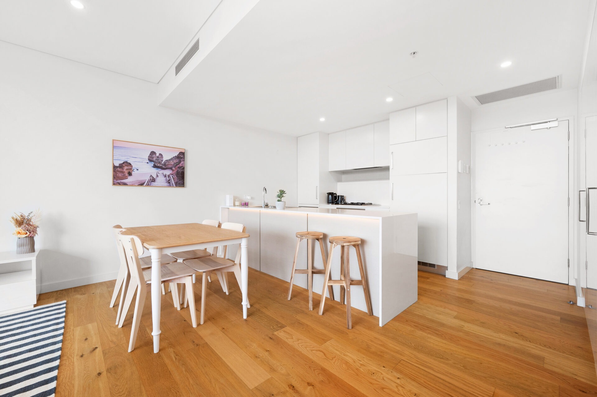 Top Ryde 2 Bedroom Blaxland Road TR2137-Sydney short term rentals