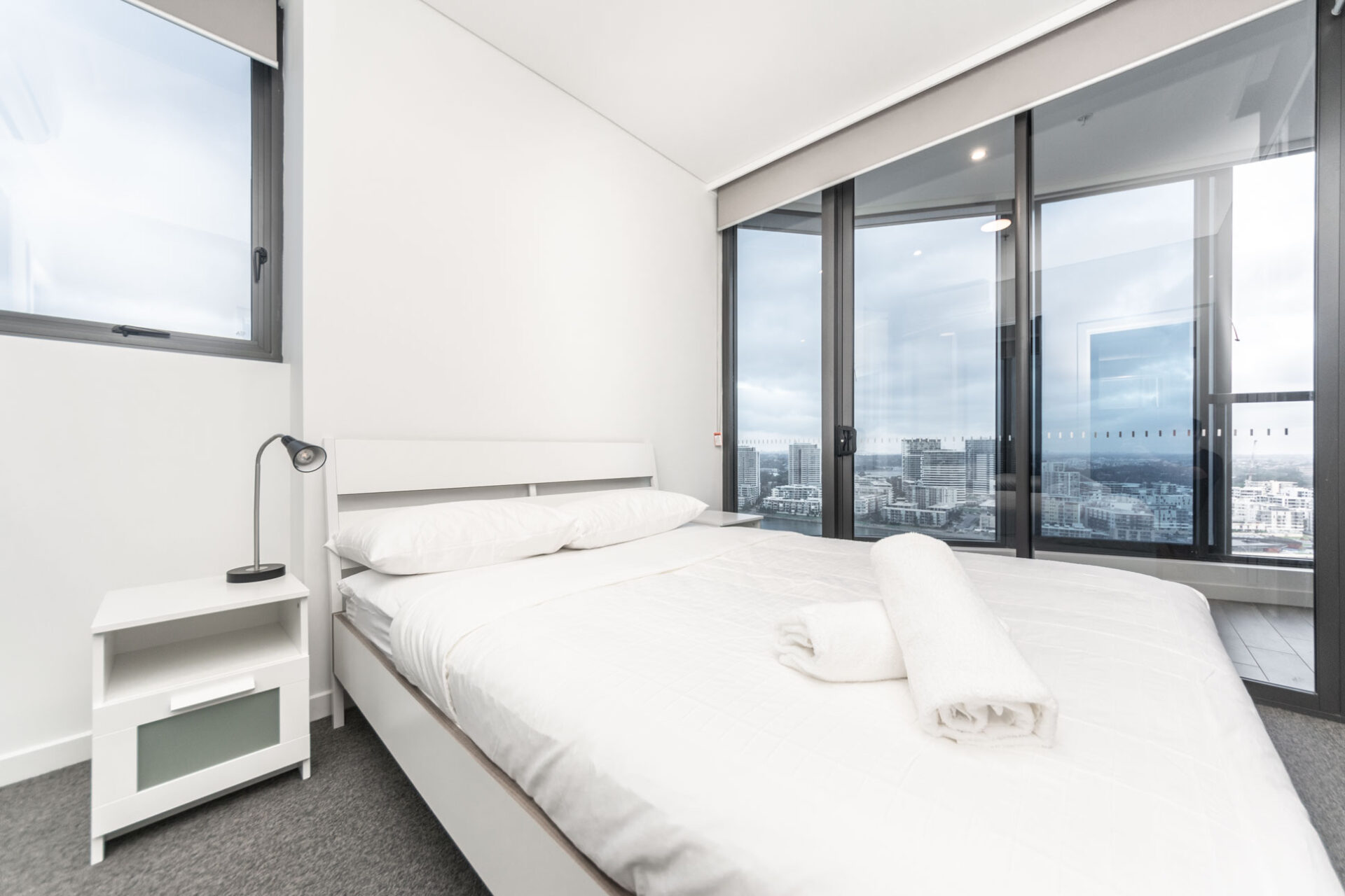 Meadowbank 2 Bedroom Bay Drive ME21-Sydney short term rentals