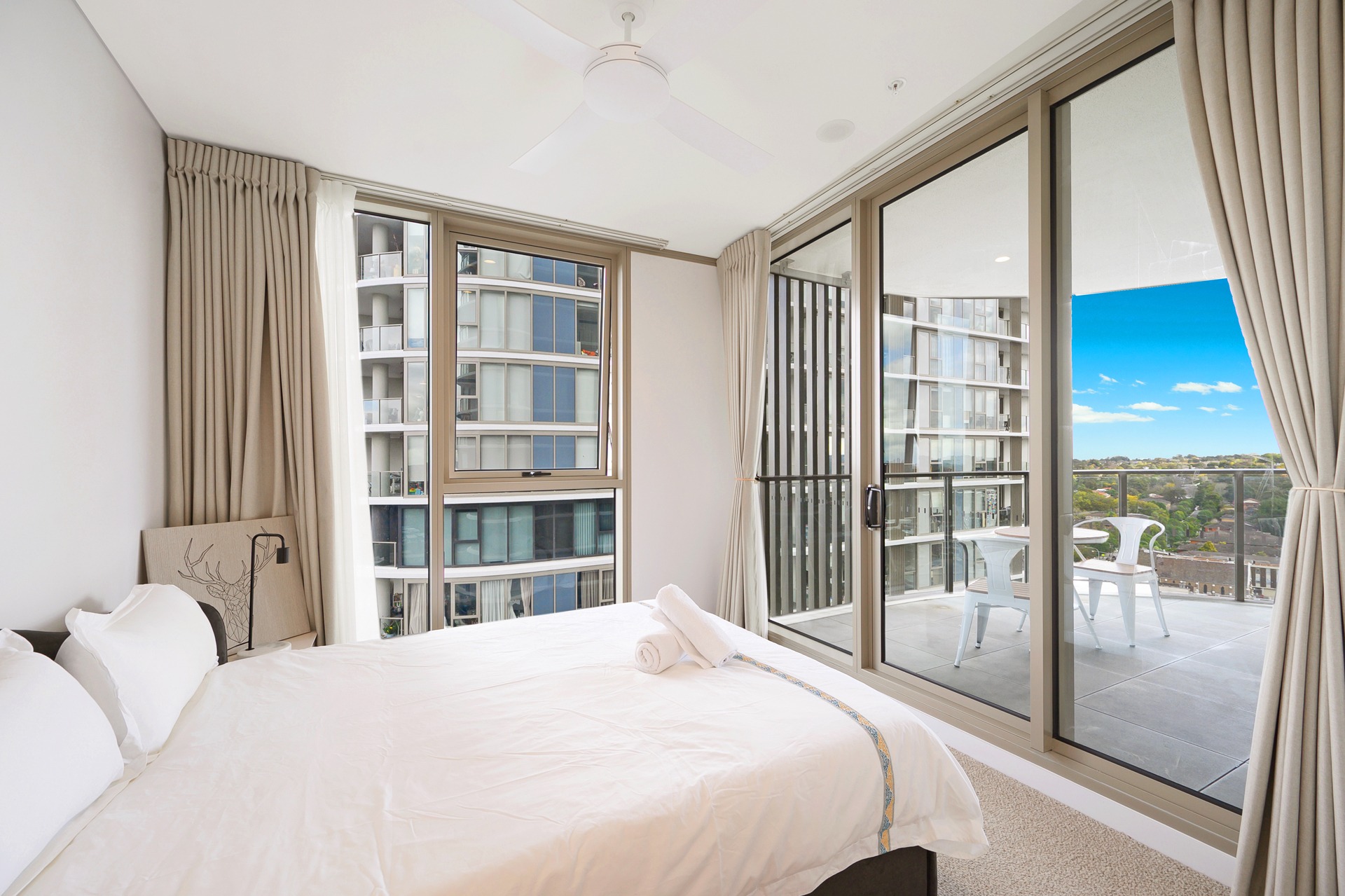 Eastwood 2 Bedroom Terry Road EW211-Sydney short term rentals