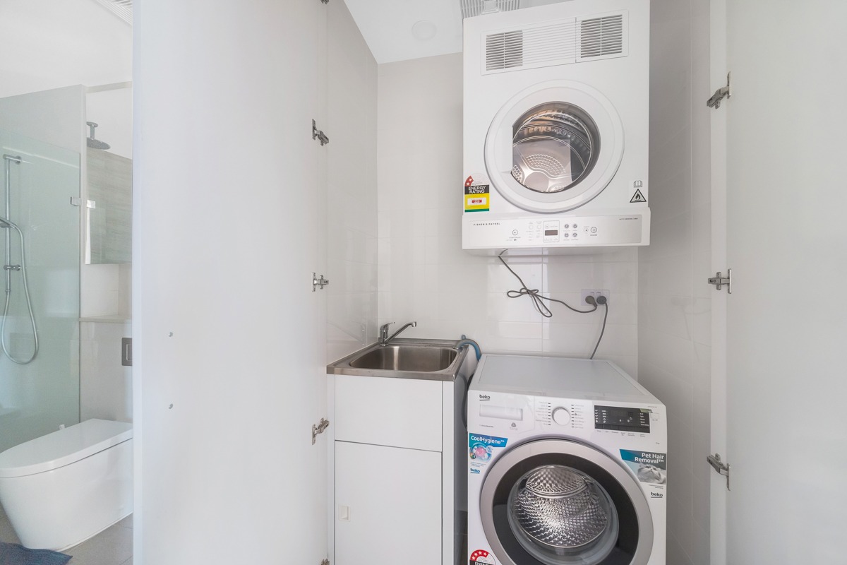 Green Square 1 Bedroom Ebsworth Street GS1201-Sydney short term rentals