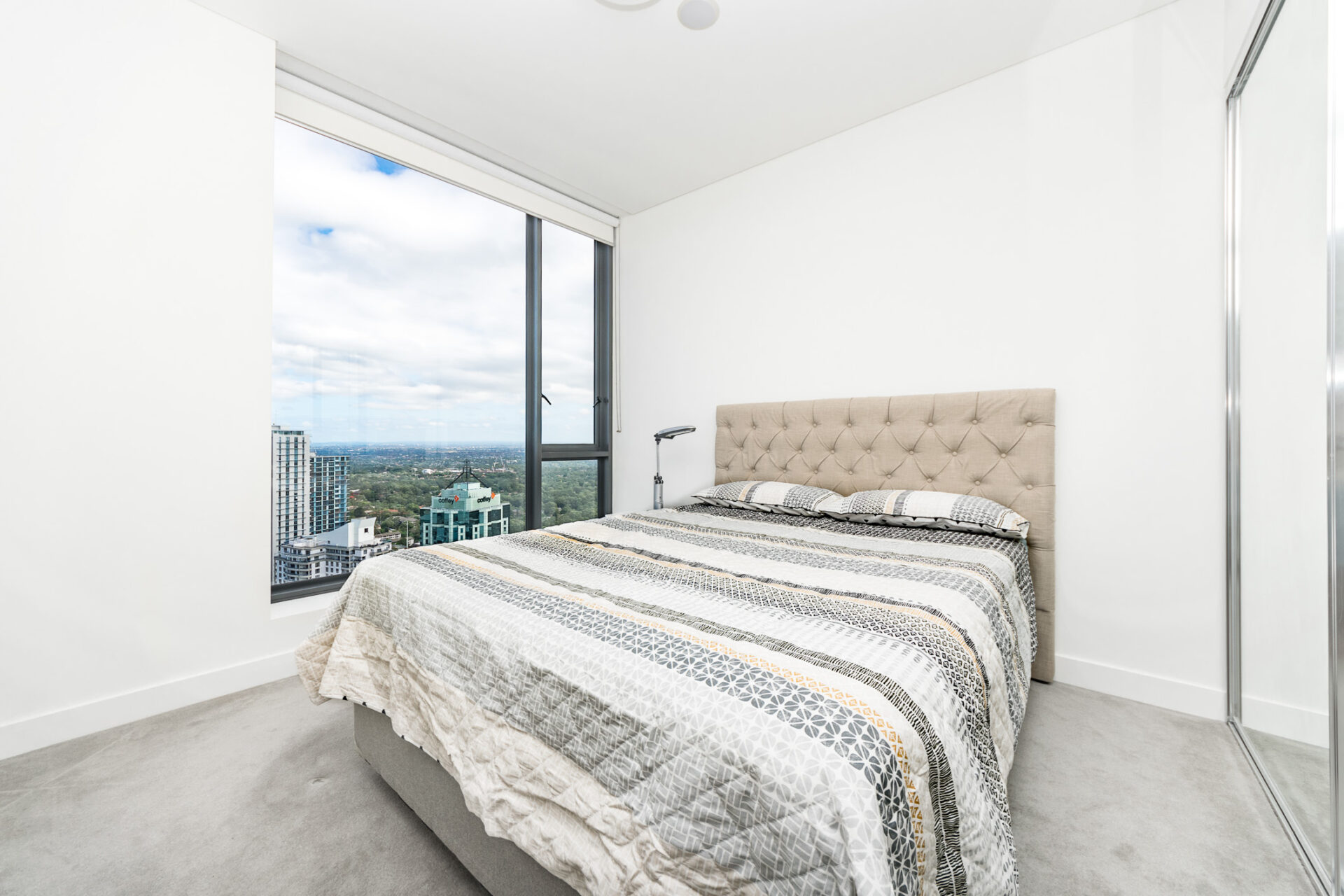 Artarmon 2 Bedroom Hampden Road ART51-Sydney short term rentals