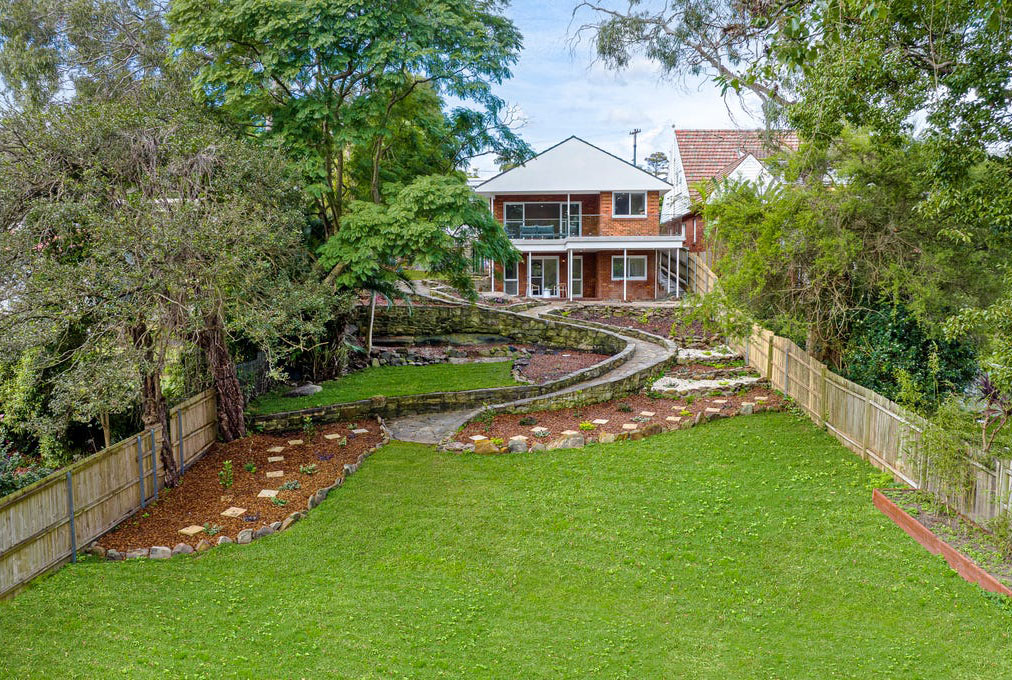 Killara 4 Bedroom House Springdale Road KIL434-Sydney short term rentals