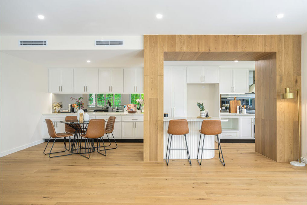Killara 4 Bedroom House Springdale Road KIL434-Sydney short term rentals