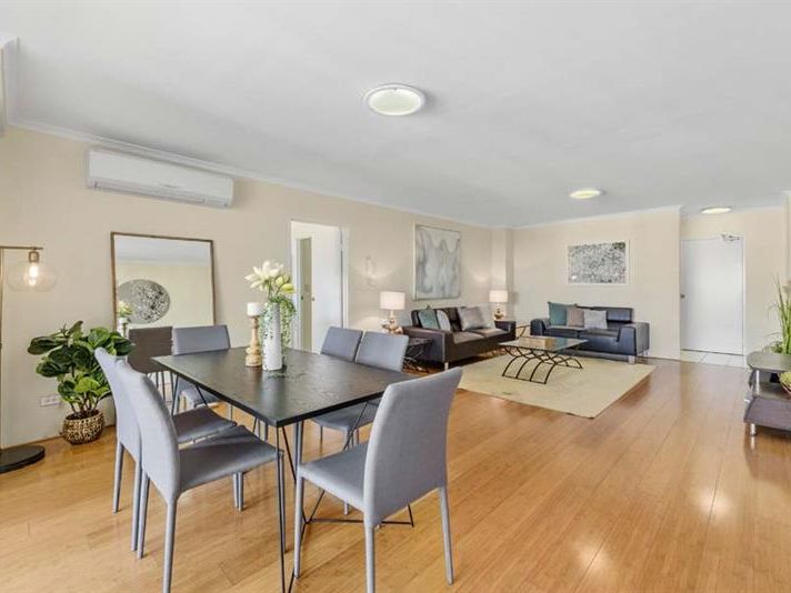 Meadowbank 2 Bedroom See Street MB48-Sydney short term rentals