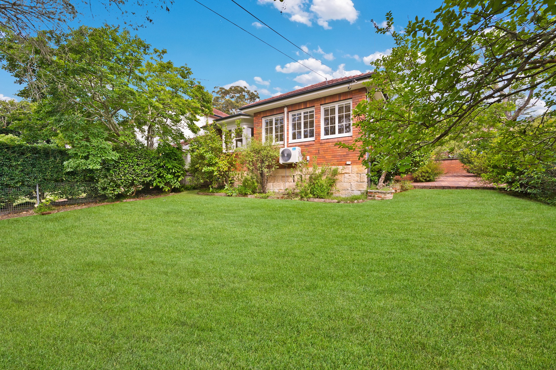 Roseville 3 Bedroom House Boundary Street ROS31-Sydney short term rentals