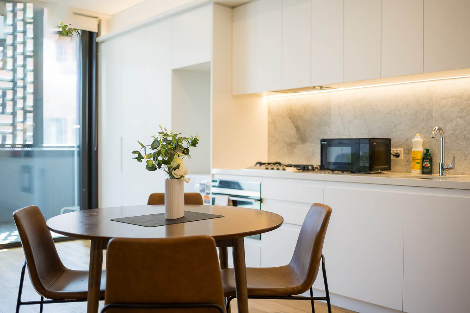 St Leonards Studio Albany Street STL0203-Sydney short term rentals
