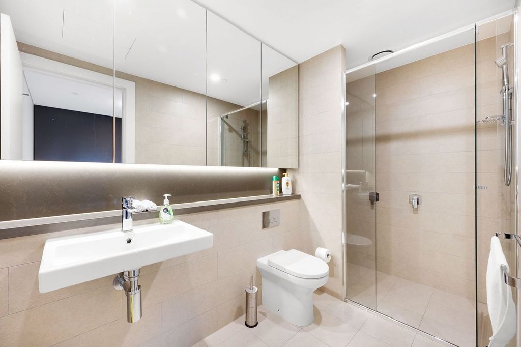 Pyrmont 2 Bedroom Jones Street PYR224-Sydney short term rentals