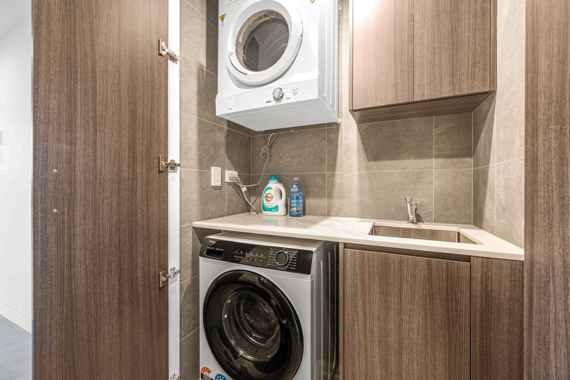 Strathfield South 2 Bedroom Liverpool Road SS218-Sydney short term rentals