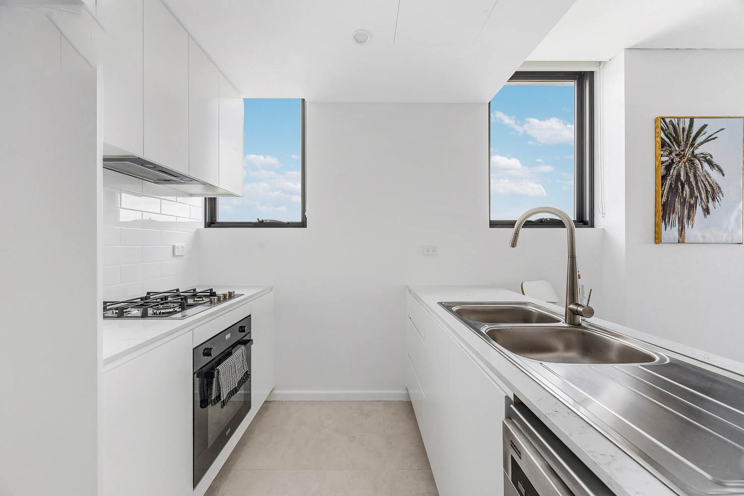 Stanmore 2 Bedroom Salisbury Road STAN2402-Sydney short term rentals