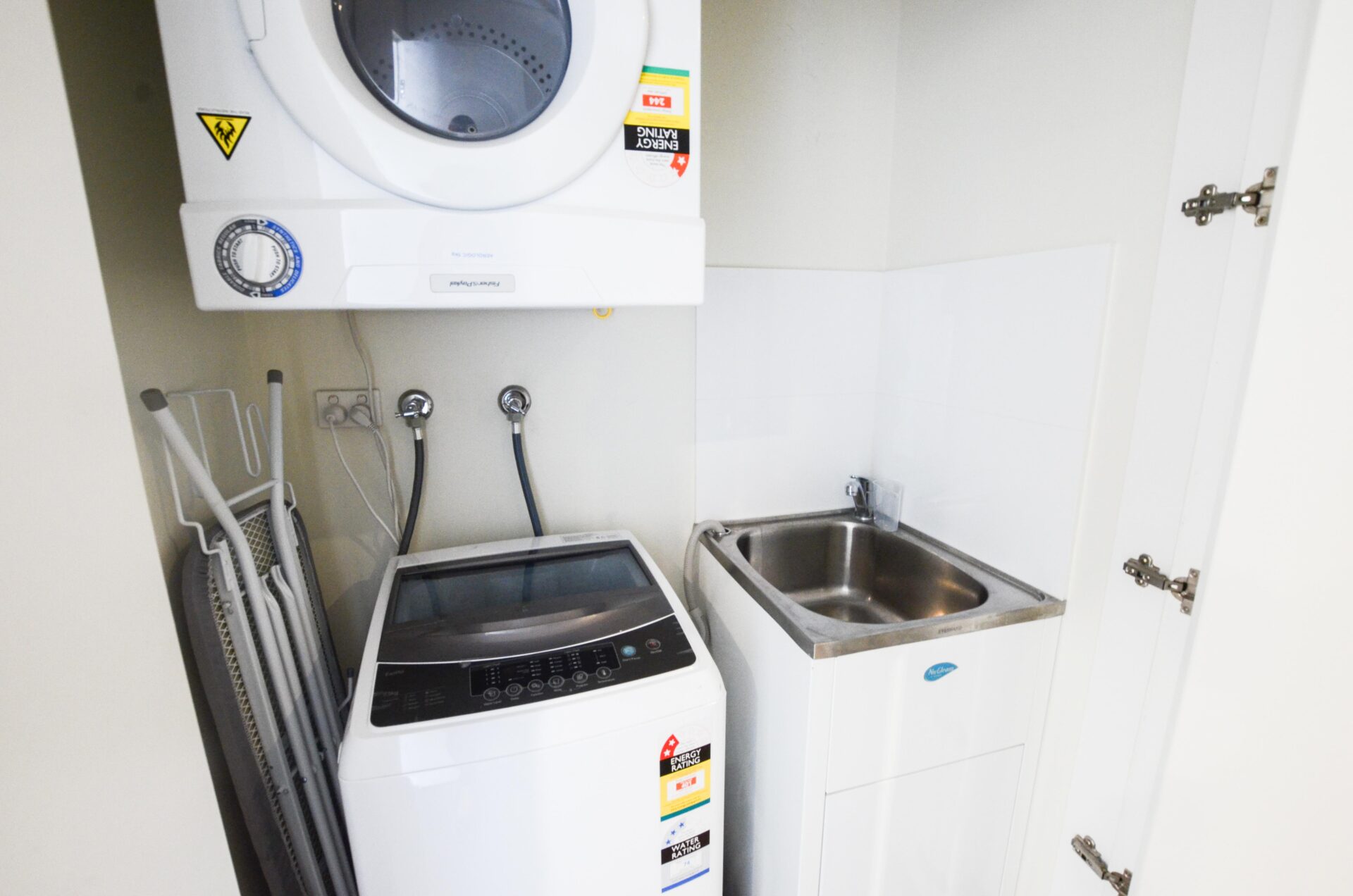 Concord 2 Bedroom Bent Street CON12-Sydney short term rentals