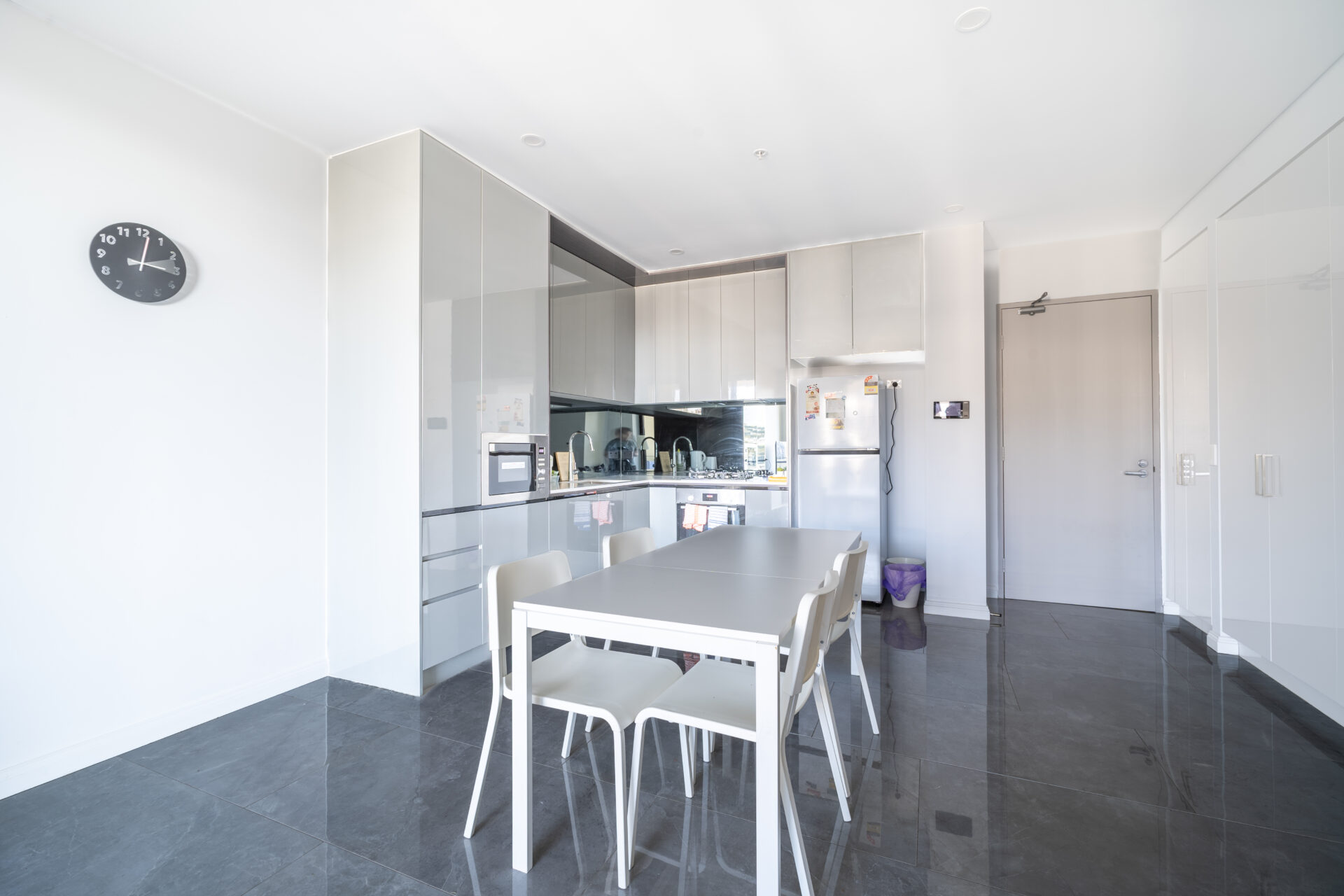 Beaconsfield 2 Bedroom Queen Street BEA51-Sydney short term rentals