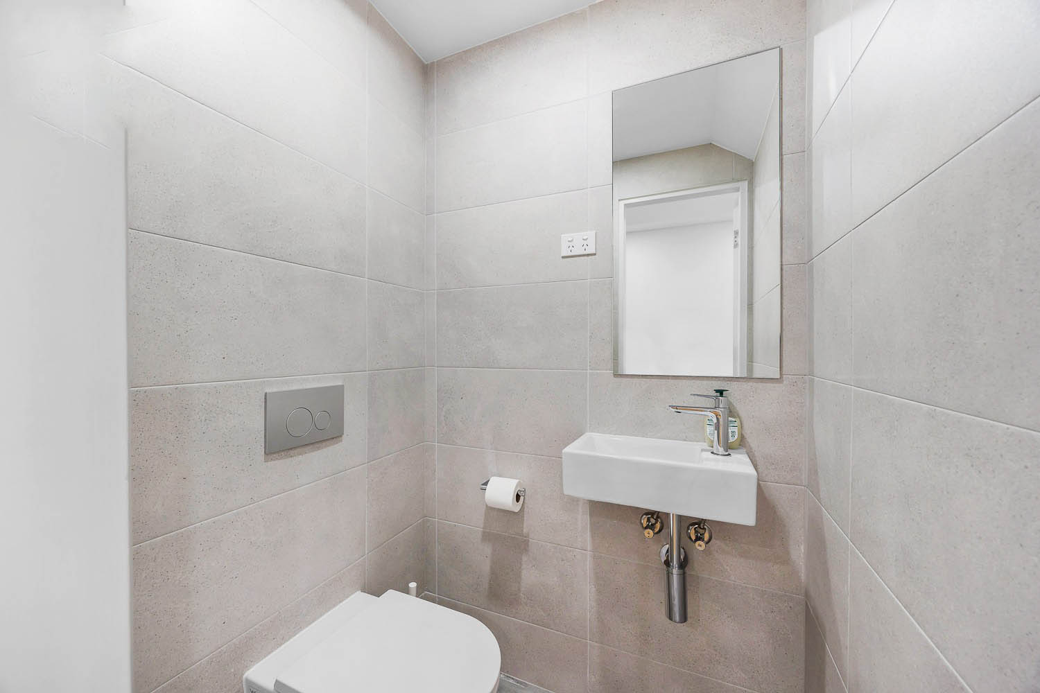 Lane Cove 4 Bedroom Townhouse Longueville Road LC48-Sydney short term rentals