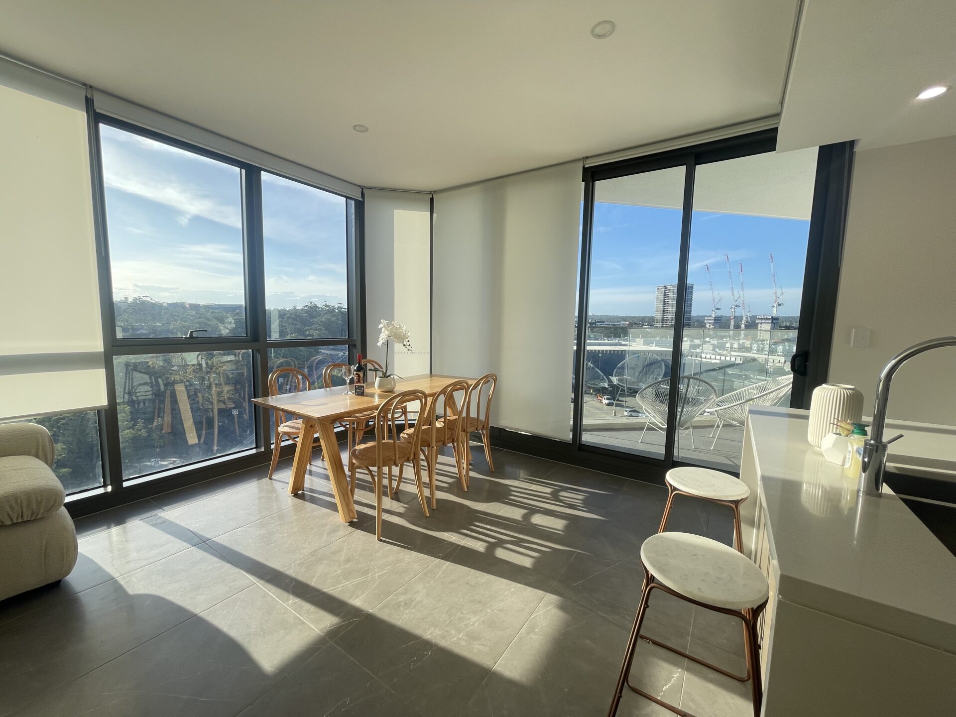 West Ryde 2 Bedroom Victoria Road WR2105-Sydney short term rentals